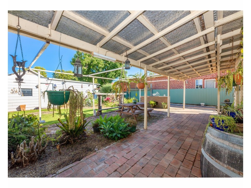 369 Macauley Street, South Albury NSW 2640