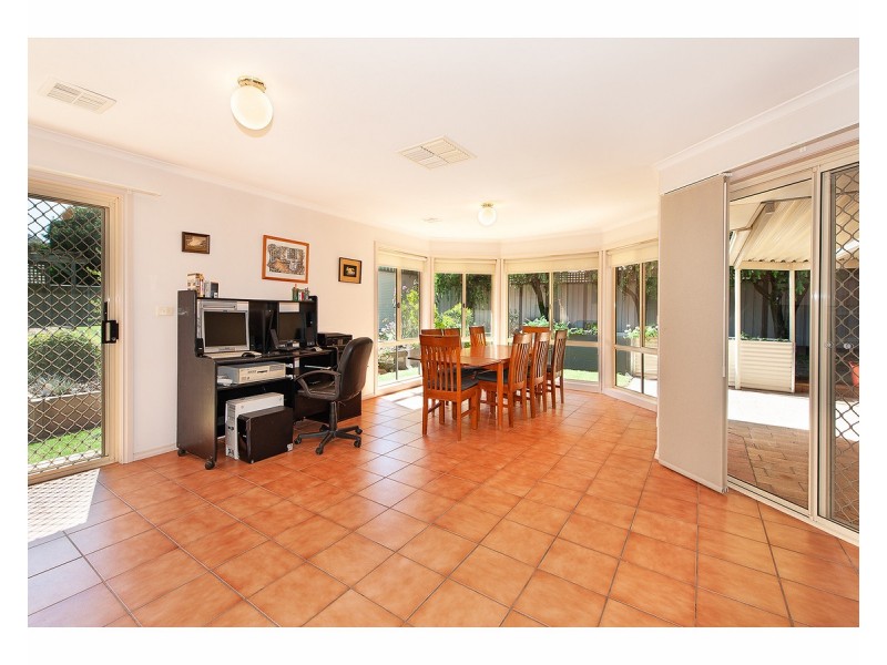 3 Owen Court, Lavington NSW 2641