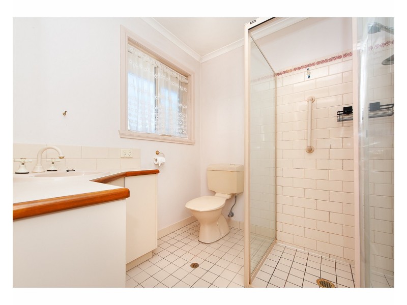 3 Owen Court, Lavington NSW 2641