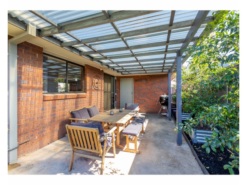 1/10 Lachlan Court, West Wodonga VIC 3690