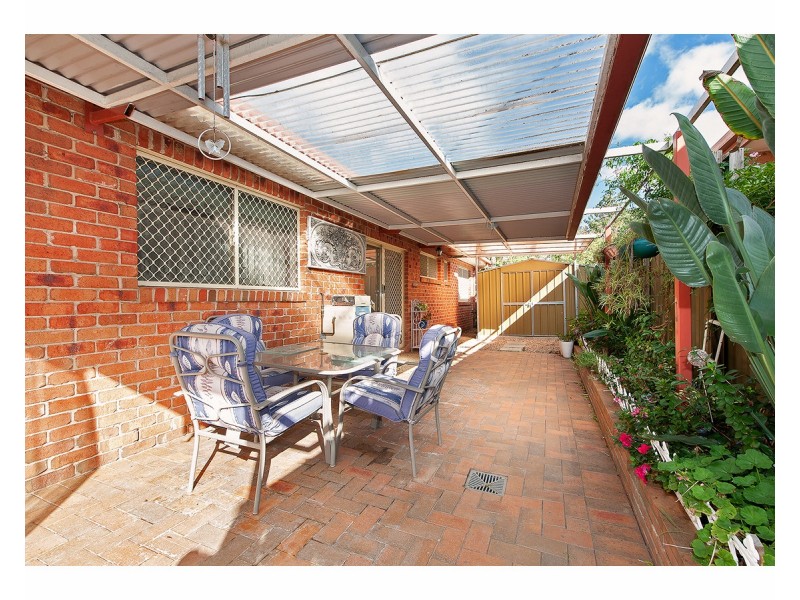 2/965 Burrows Road, Glenroy NSW 2640