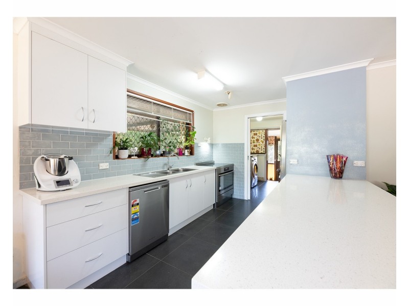 29 Buronga Drive, Springdale Heights NSW 2641