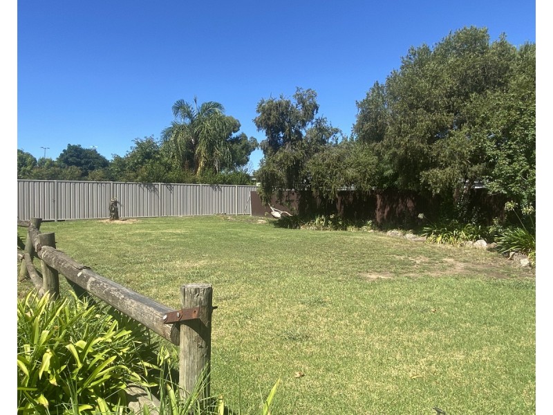 76 Urana Street, Jindera NSW 2642