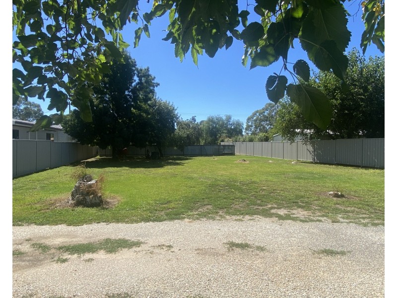 76 Urana Street, Jindera NSW 2642