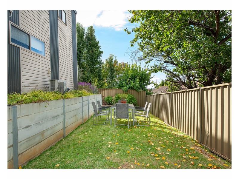 4B Ronald Place, East Albury NSW 2640