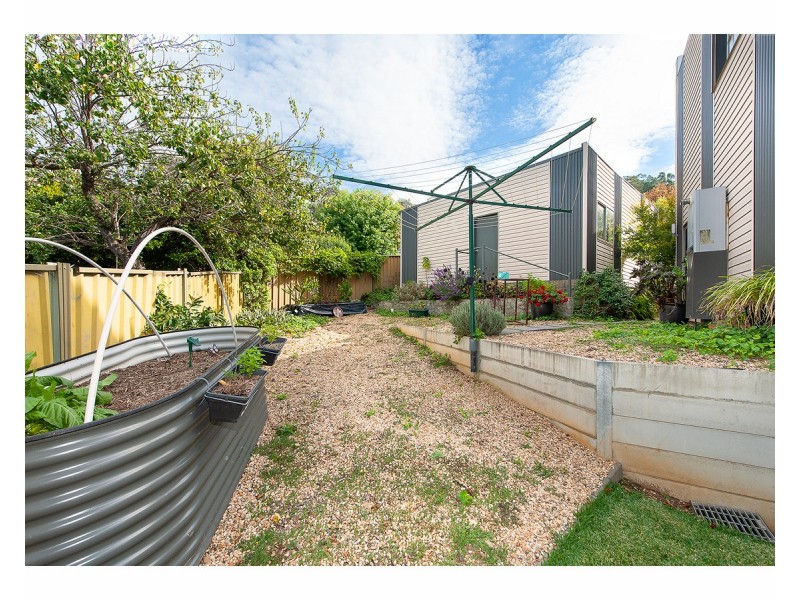 4B Ronald Place, East Albury NSW 2640