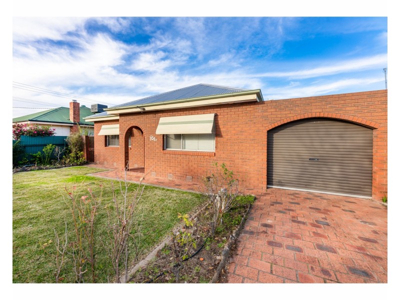 654 Keene Street, East Albury NSW 2640