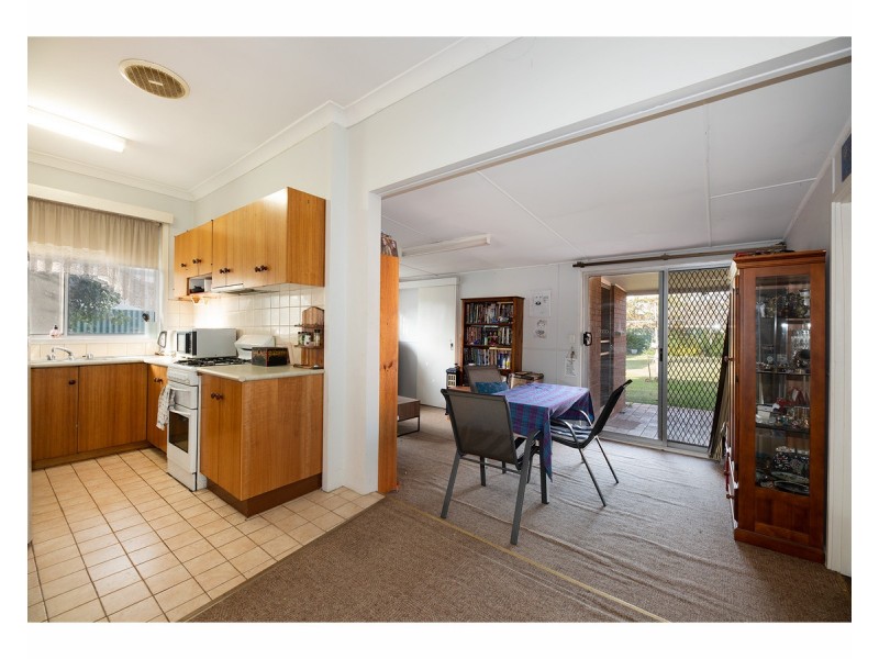 654 Keene Street, East Albury NSW 2640