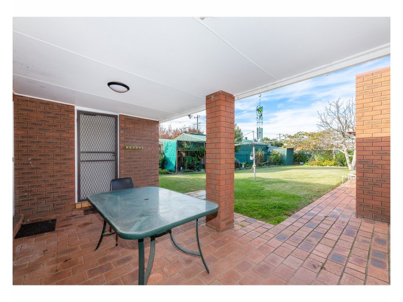 654 Keene Street, East Albury NSW 2640