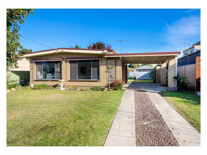 1087 Yarramba Crescent, North Albury NSW 2640