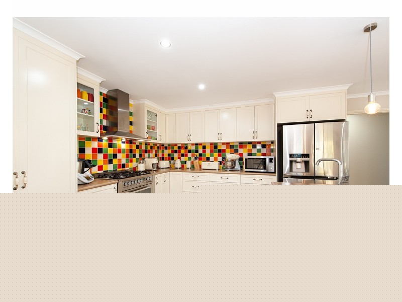 4 Grandeur Place, East Albury NSW 2640