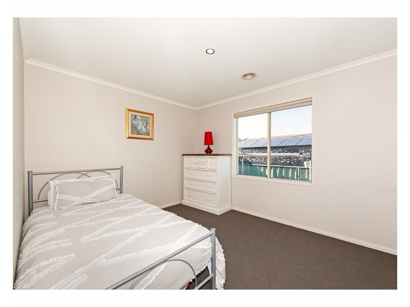 4 Grandeur Place, East Albury NSW 2640