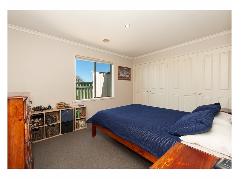 4 Grandeur Place, East Albury NSW 2640