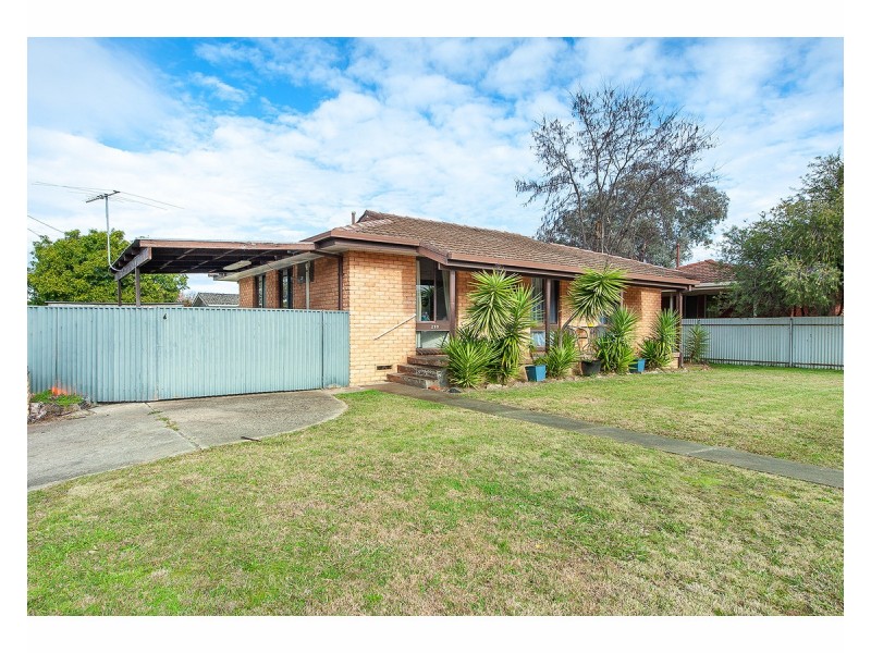 299 Balston Street, Lavington NSW 2641