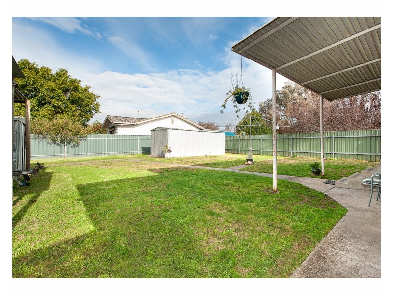 299 Balston Street, Lavington NSW 2641