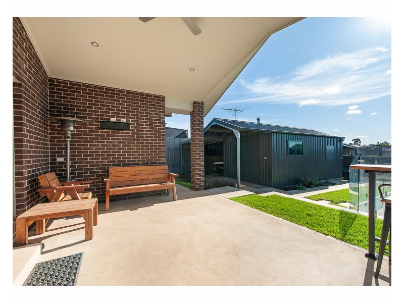 19 Zeil Circuit, Thurgoona NSW 2640
