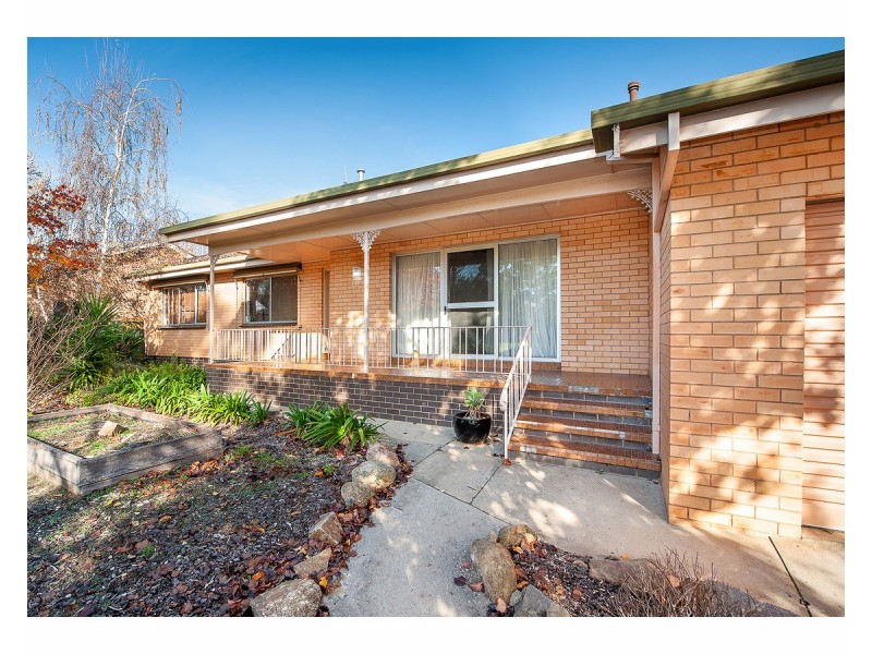 303 Kim Avenue, East Albury NSW 2640