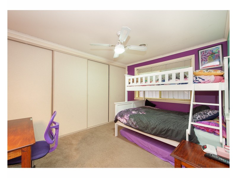 15 Mountain Way, Lavington NSW 2641