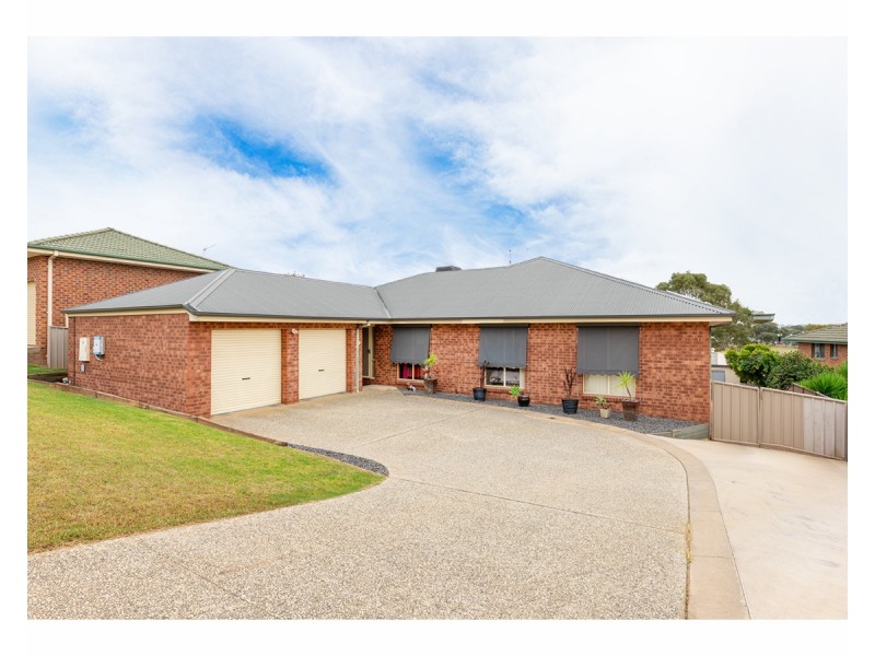 21 Milos Boulevard, Wodonga VIC 3690