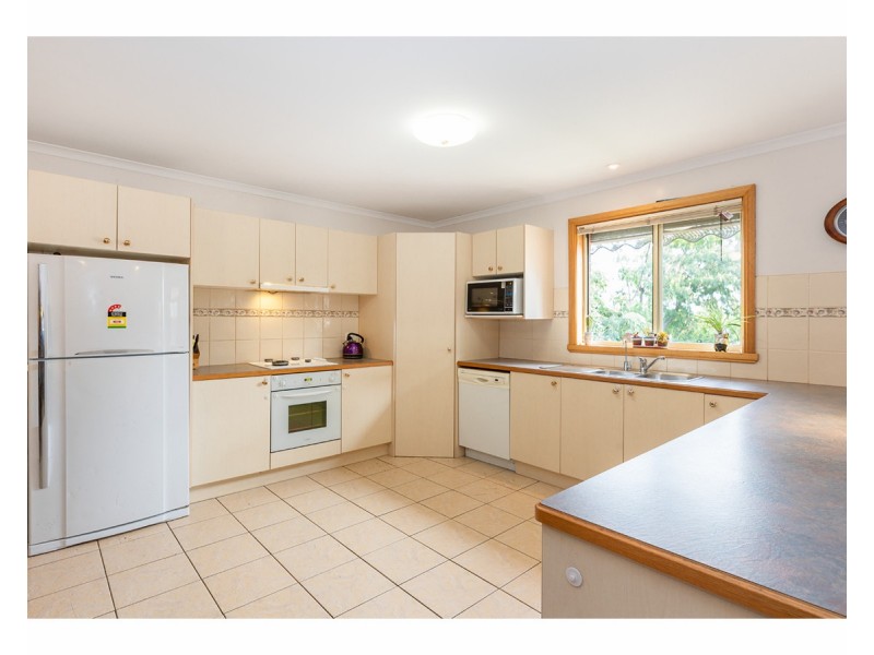 21 Milos Boulevard, Wodonga VIC 3690