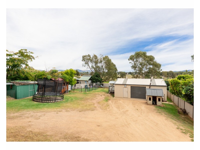 21 Milos Boulevard, Wodonga VIC 3690