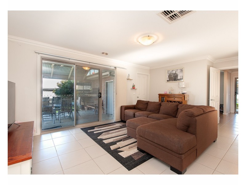 209 Kosciuszko Road, Thurgoona NSW 2640