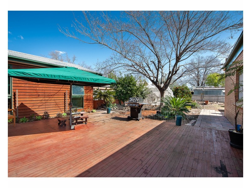 385 Macauley Street, South Albury NSW 2640