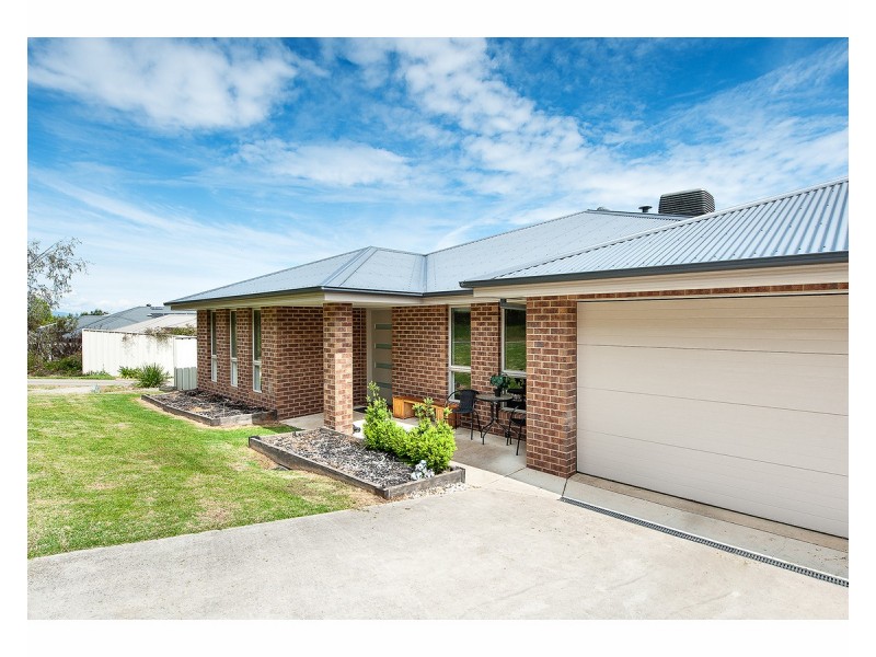 107 Forest Drive, Thurgoona NSW 2640