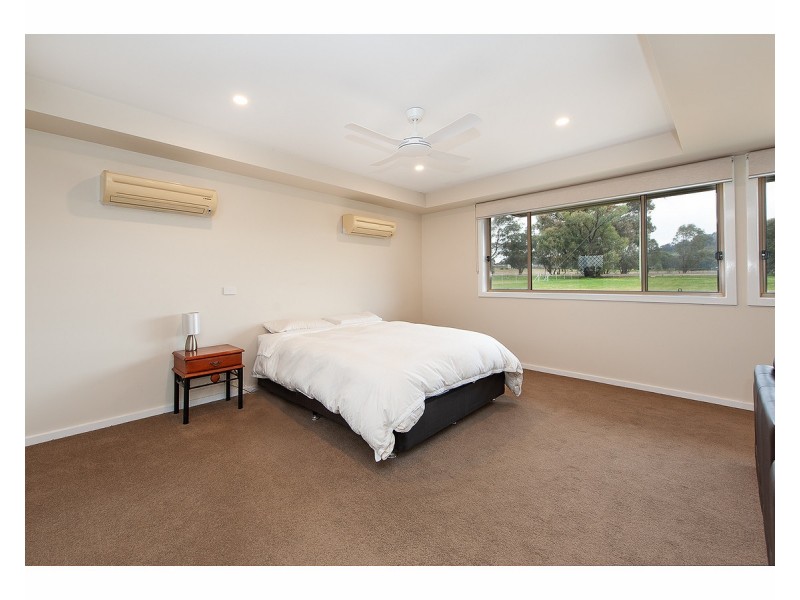 634 Gerogery Road, Table Top NSW 2640