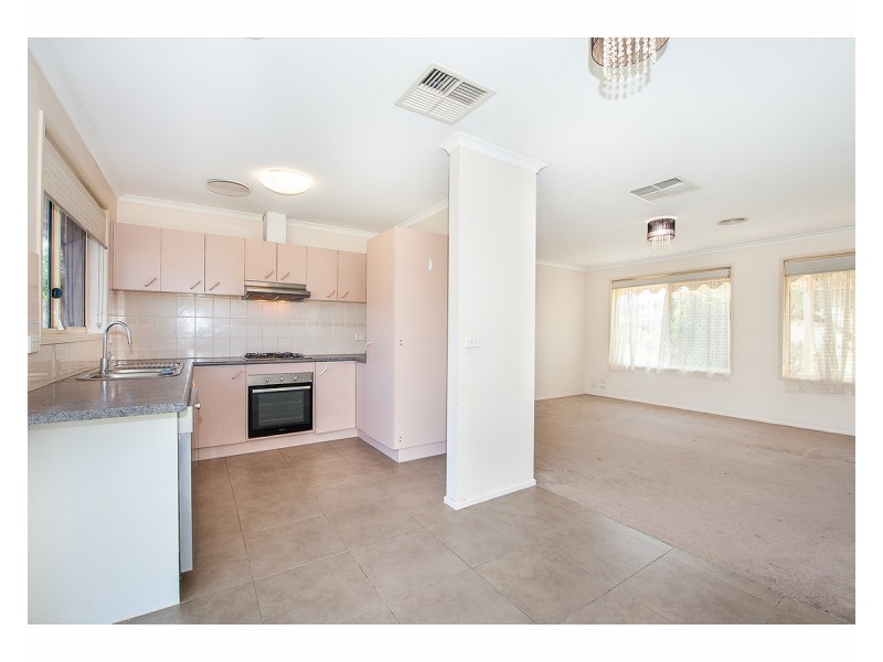 25 Wattletree Road, Lavington NSW 2641