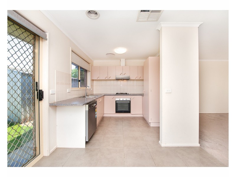 25 Wattletree Road, Lavington NSW 2641