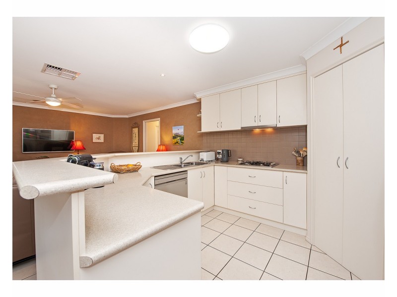 114 Hume Street, Howlong NSW 2643