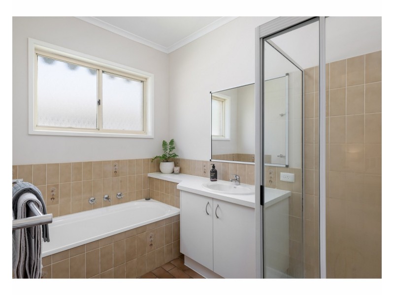 651 Pearsall Street, Lavington NSW 2641