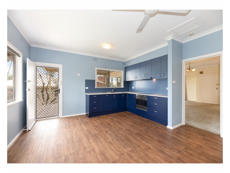 223 Mount Street, East Albury NSW 2640