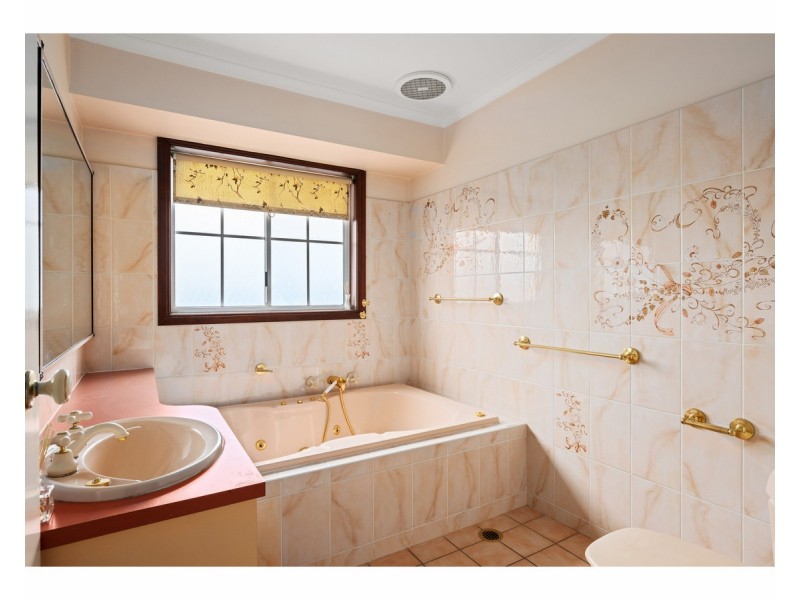 580 Whinray Crescent, East Albury NSW 2640