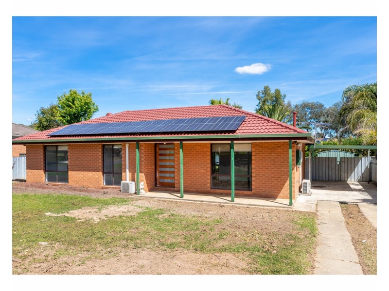 6 Kennedia Street, Thurgoona NSW 2640