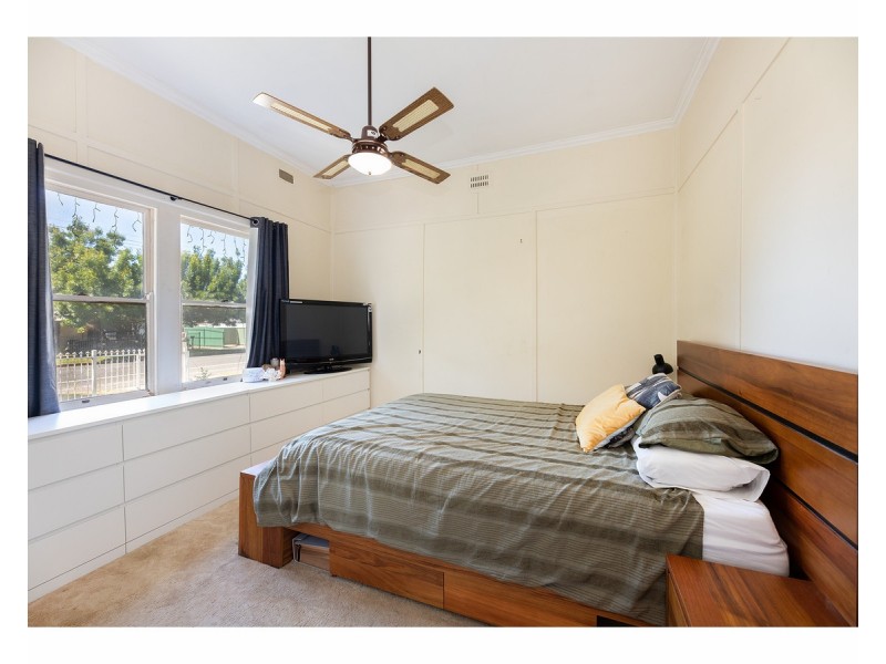 461-463 Griffith Road, Lavington NSW 2641
