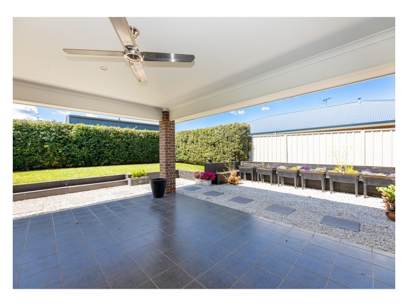 130 Pickworth Street, Thurgoona NSW 2640