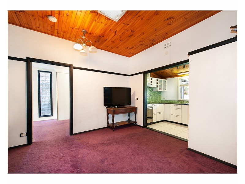 433 Bevan Street, Lavington NSW 2641