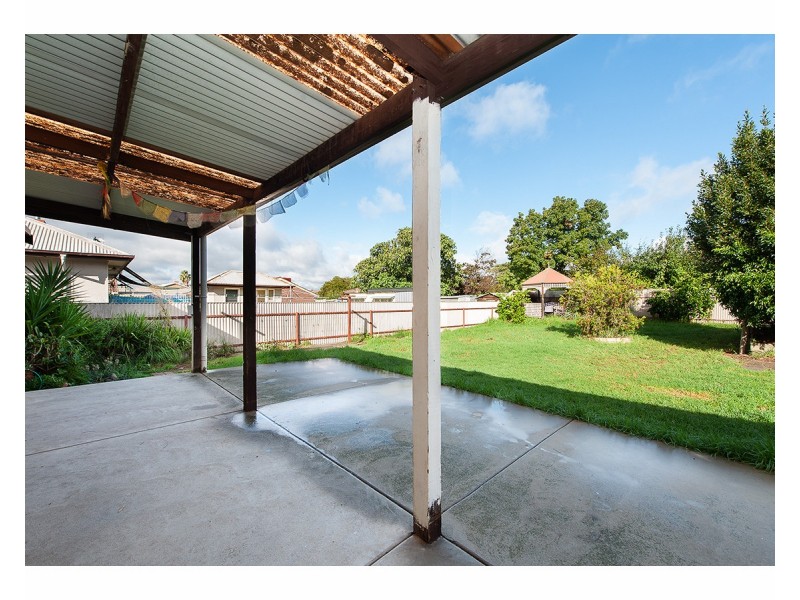 433 Bevan Street, Lavington NSW 2641