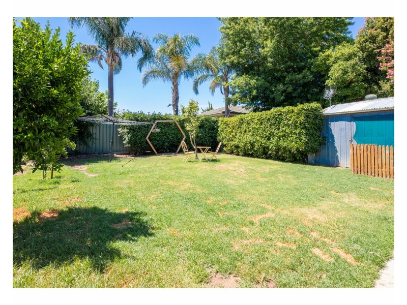 534 Douglas Road, Lavington NSW 2641