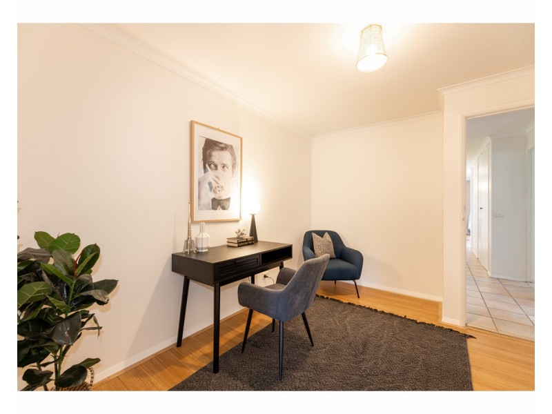 335 Parkland Crescent, Lavington NSW 2641