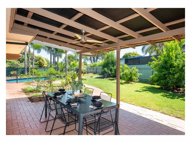 335 Parkland Crescent, Lavington NSW 2641