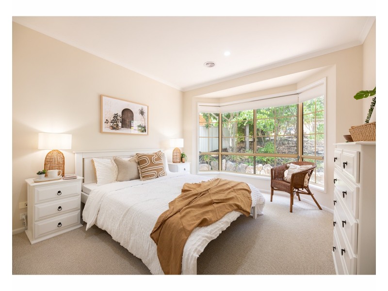 44 Falcon Circuit, West Wodonga VIC 3690