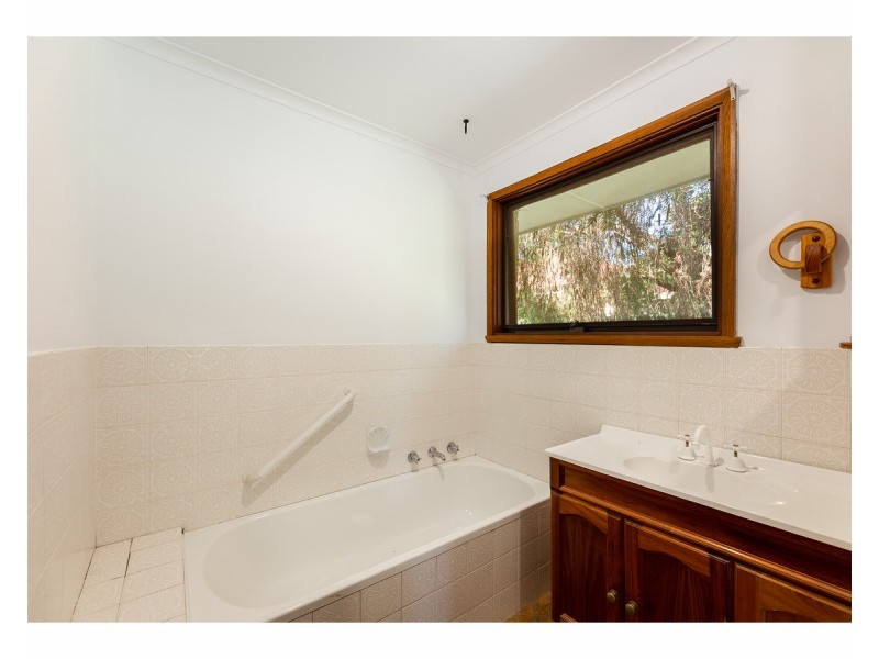 895 Pemberton Street, West Albury NSW 2640