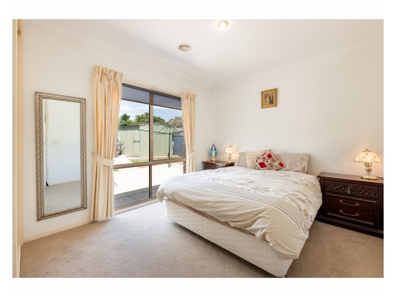 16 Telopea Street, Thurgoona NSW 2640