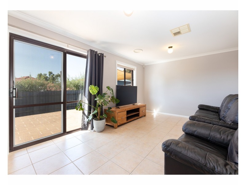 41 Menzies Street, West Wodonga VIC 3690