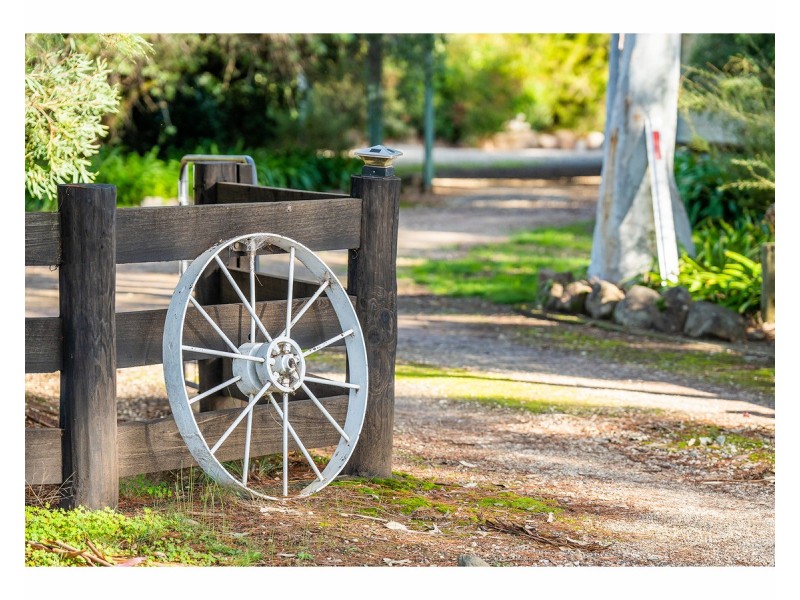 242 Dights Forrest Road, Jindera NSW 2642