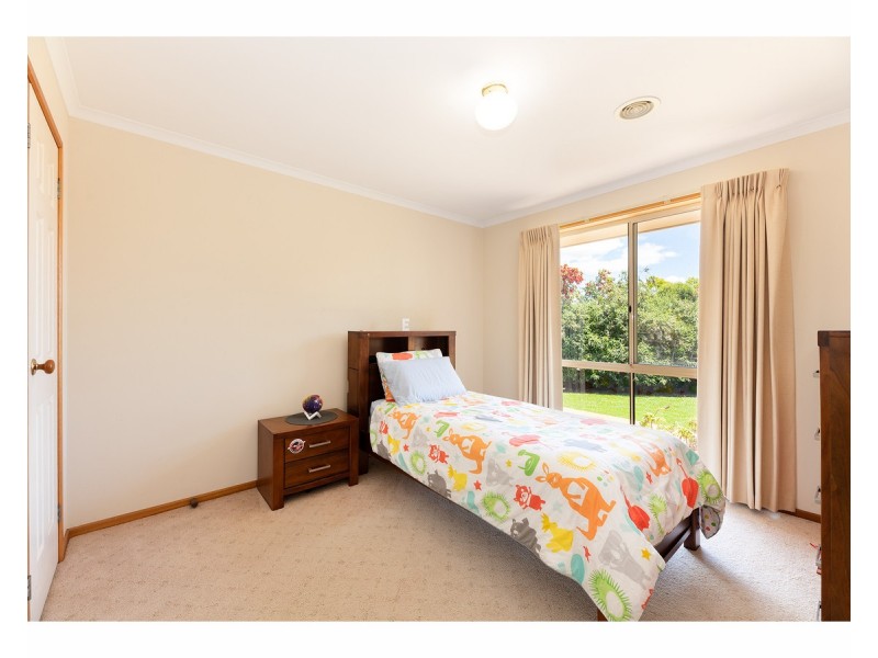 9 Falcon Circuit, West Wodonga VIC 3690
