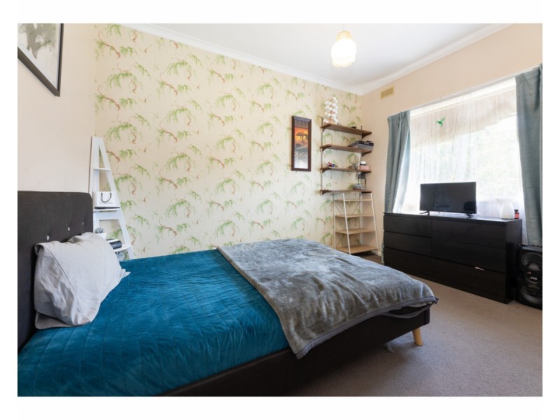 515 Kemp Street, Lavington NSW 2641